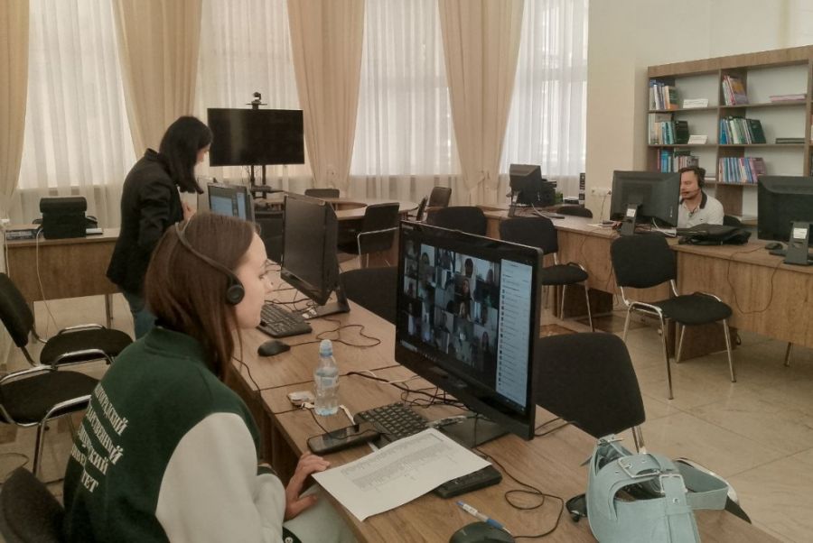 В ВолгГМУ проходят вступительные испытания для абитуриентов