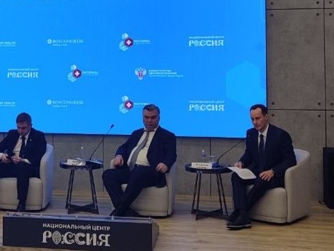 Владимир Шкарин представил опыт Волгоградской области на конгрессе «Национальное здравоохранение 2025»  Владимир Шкарин представил опыт Волгоградской области на конгрессе «Национальное здравоохранение 2025»