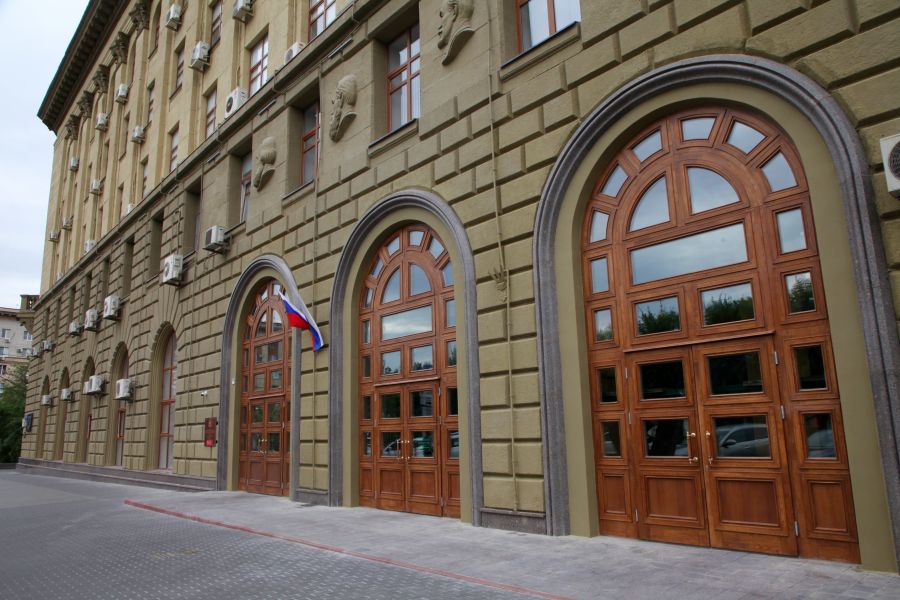 Президент РФ присвоил сотрудникам ВолгГМУ почетные звания