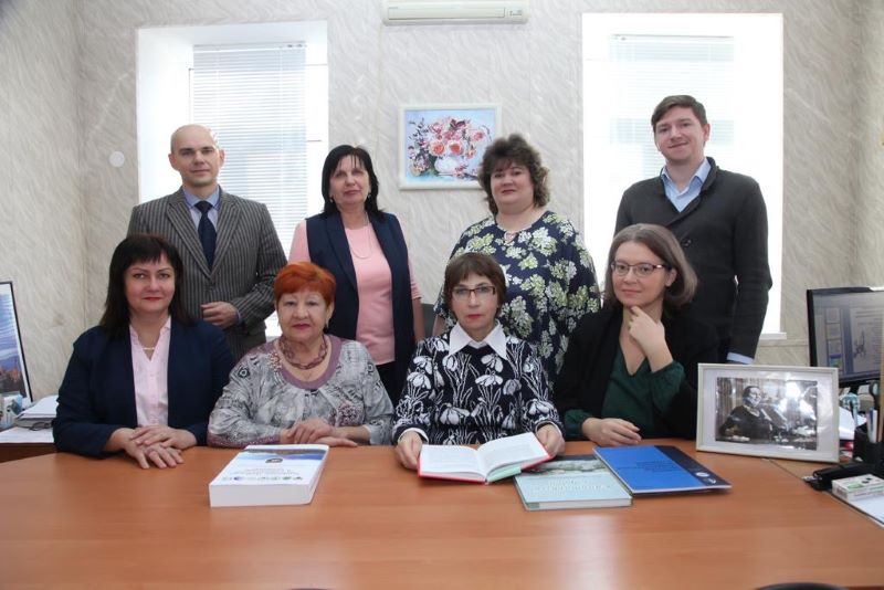 Доцент кафедры профильных гигиенических дисциплин ВолгГМУ Елена Калинченко отмечает юбилей! 