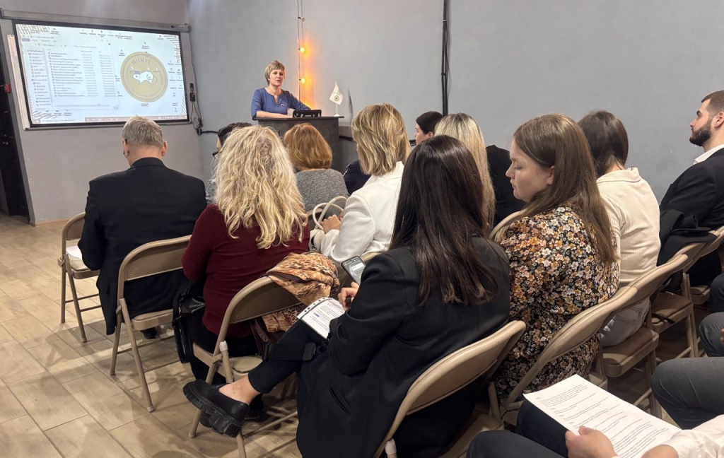 Юлия Македонова, декан стоматологического факультета 