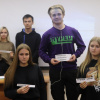 2019-11-19 Учащиеся Школы «Юный медик ВолгГМУ» изучили строение микроскопа и клетки